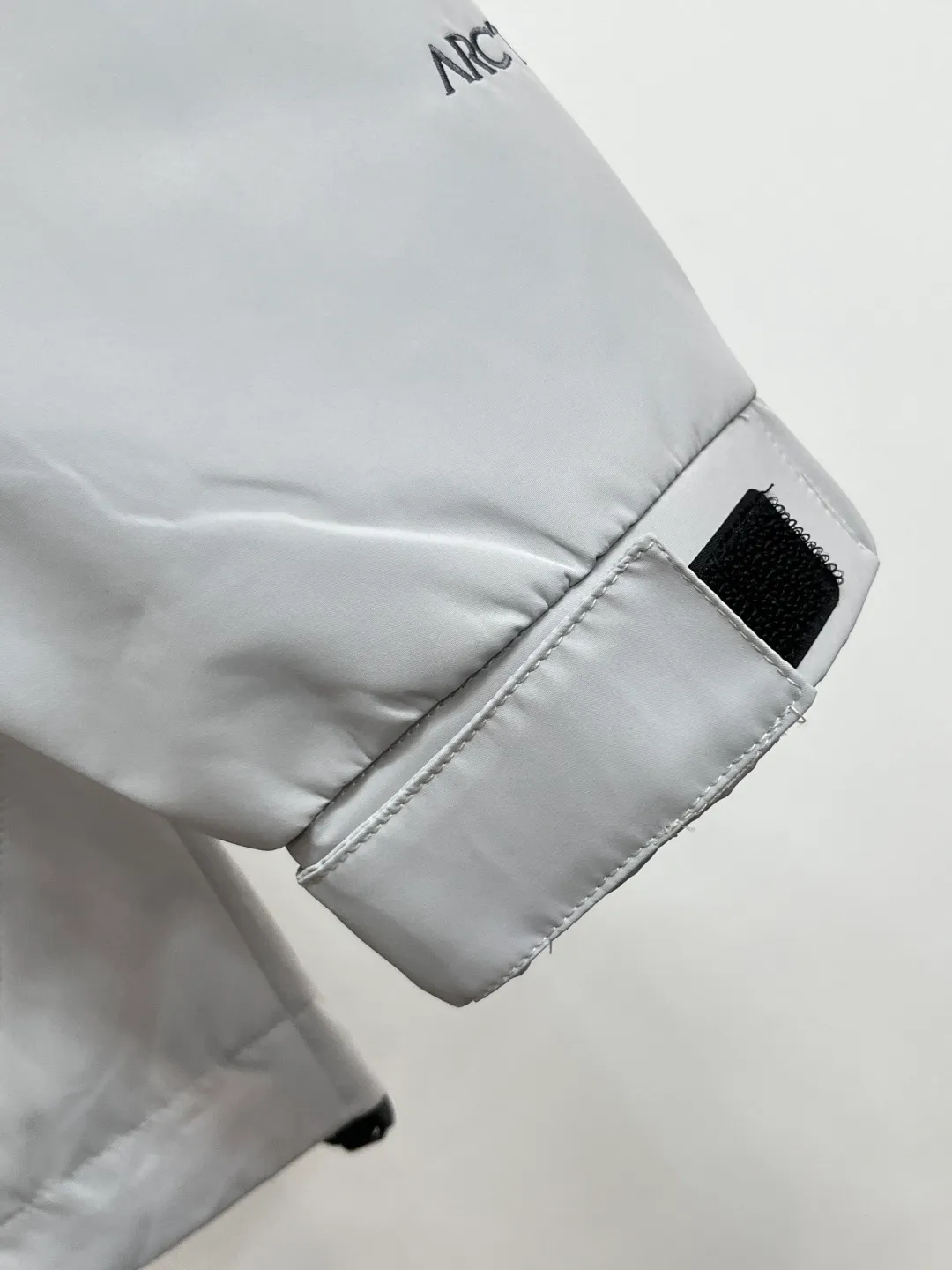 2026 New Arrival🧊 ，Original Premium Breathable ， ， ， Quality。 ， Sizes：M～3XL